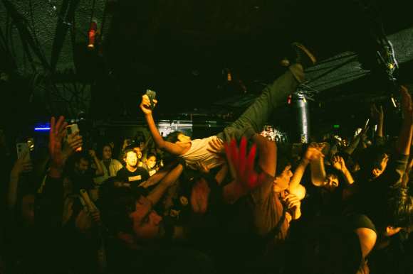 touche-amore-en-lima-2025