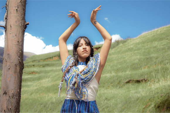 Ailis Blue, «Pasos Walmi»: El álbum de fusión andina que es un grito de resistencia&nbsp;femenina