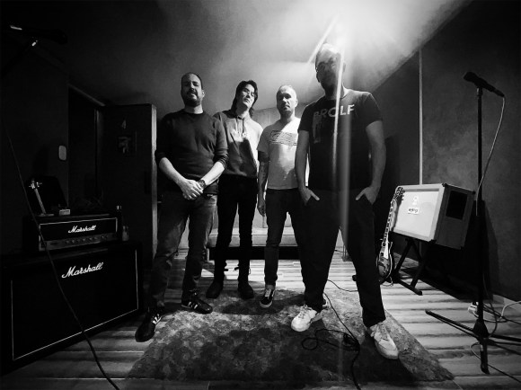 Desde Colombia, la banda Independiente 81 lanza ‘Anny’